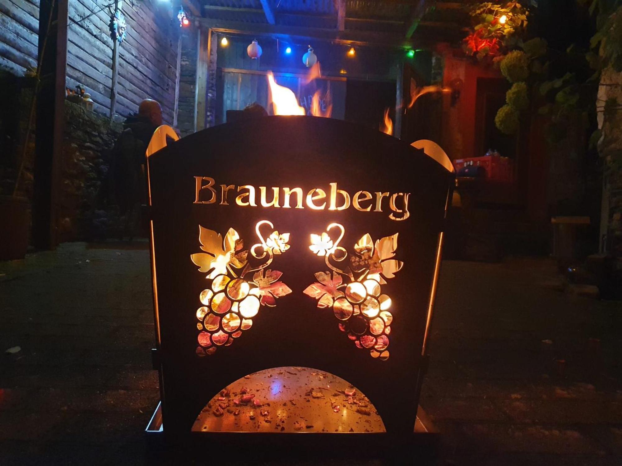 Ferienwohnung Minnies-Schiefertraum Brauneberg Bagian luar foto